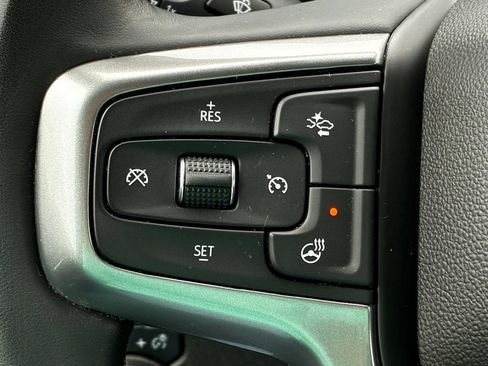 Used 2024 Chevrolet Silverado 1500 LT AWD/4WD image 10