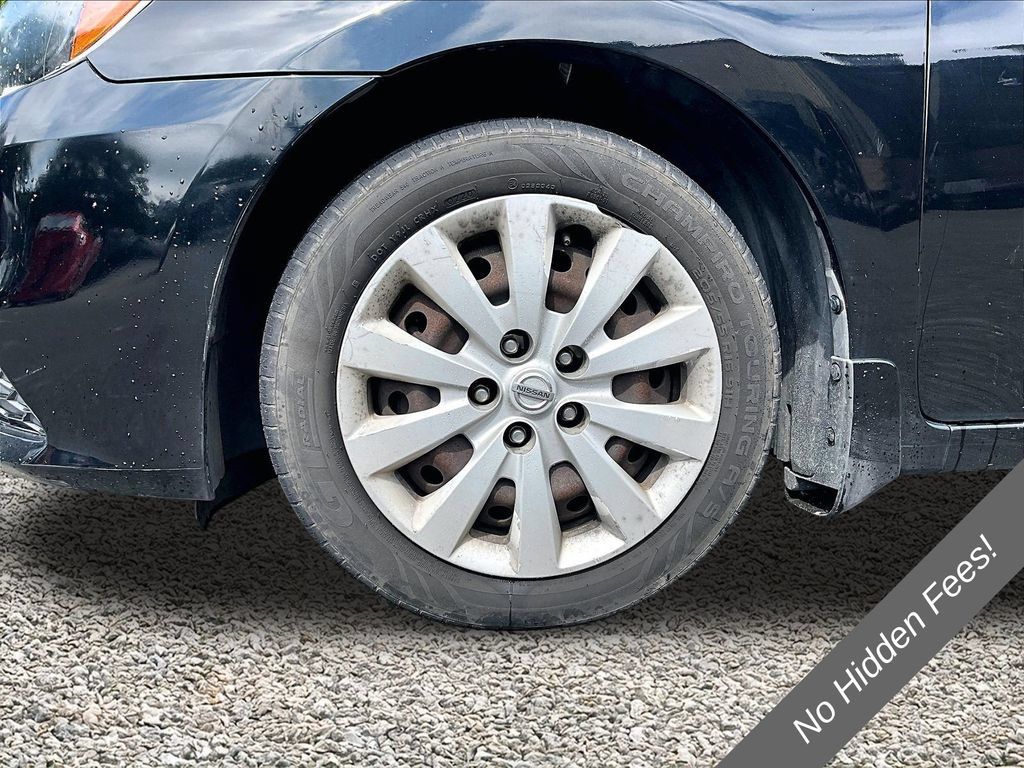 Used 2017 Nissan Sentra S FWD image 7
