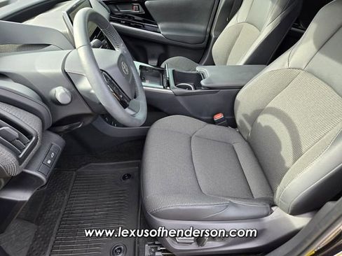 Used 2025 Toyota bZ4X AWD w/ Weather Package image 10