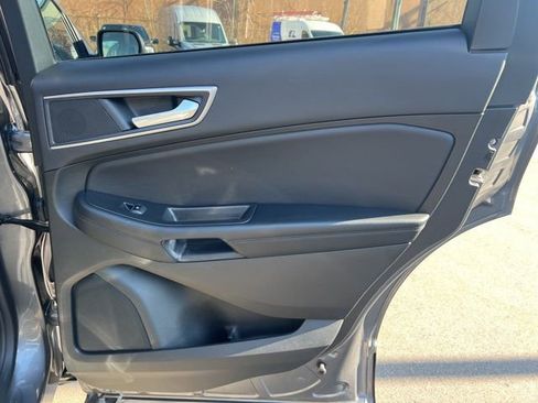 Used 2023 Ford Edge SEL w/ Convenience Package AWD/4WD image 13