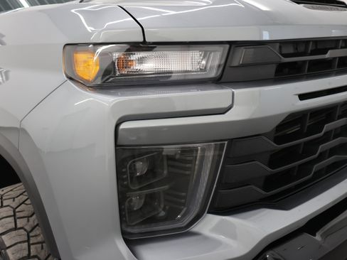 Used 2024 Chevrolet Silverado 2500 Custom w/ Custom Value Package image 20