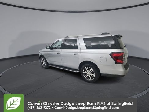 Used 2022 Ford Expedition Max Limited image 6