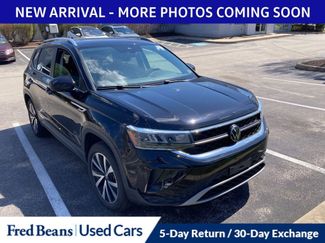 Certified 2023 Volkswagen Taos SE w/ Panoramic Sunroof Package video 1