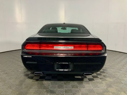 Used 2014 Dodge Challenger R/T w/ R/T Redline Group RWD image 12