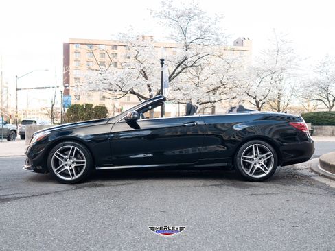 Used 2016 Mercedes-Benz E 550 Cabriolet image 4