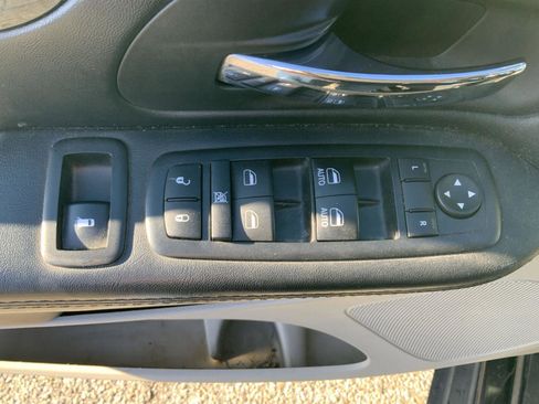 Used 2017 Dodge Grand Caravan SE w/ Power Window Group image 22