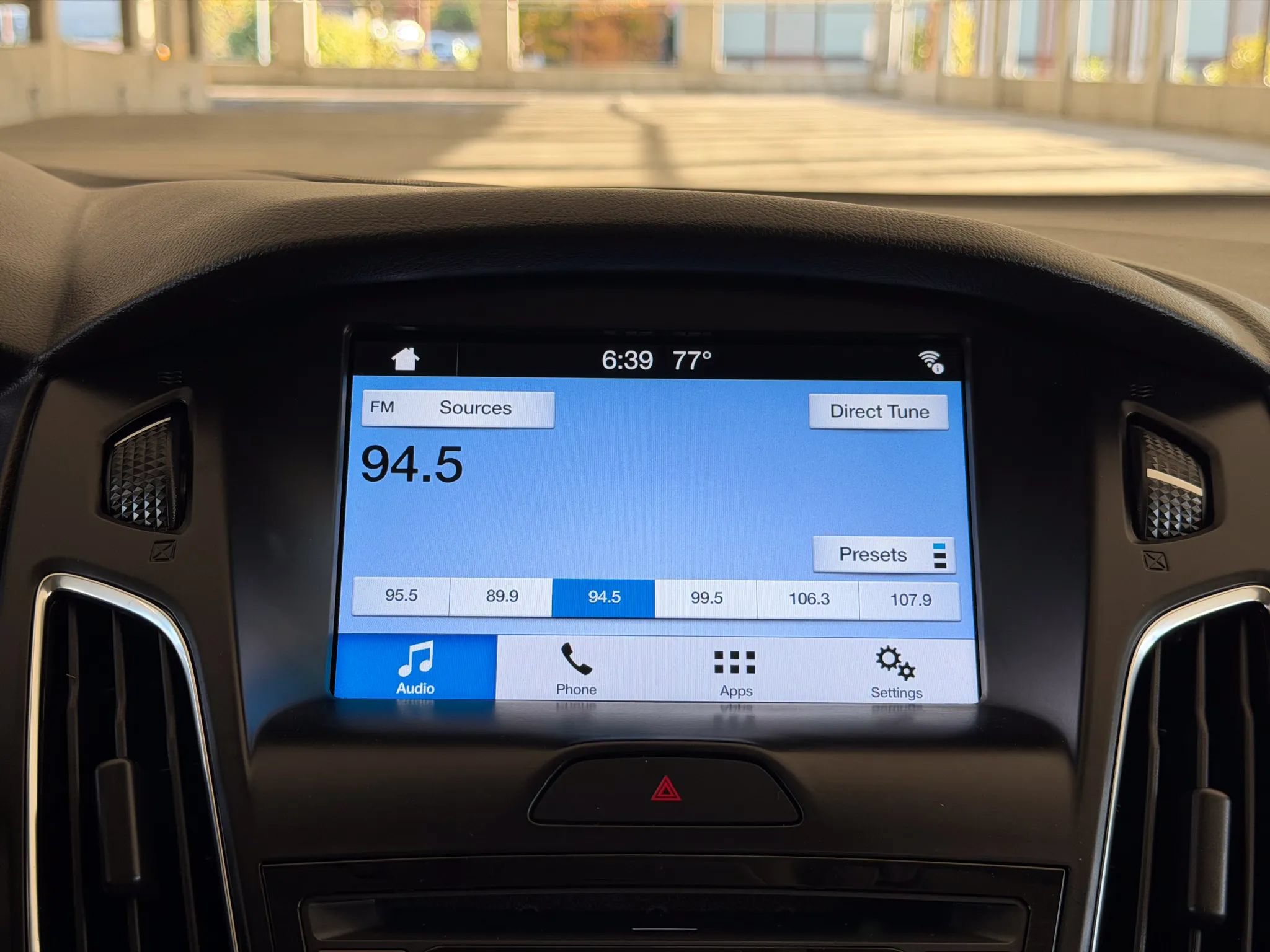 Used 2018 Ford Focus Titanium FWD image 29