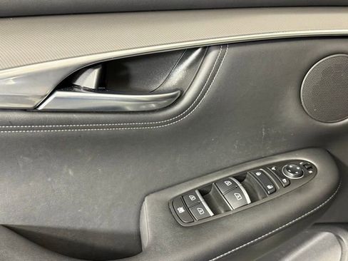 Used 2023 INFINITI QX55 Luxe w/ Cargo Package image 13