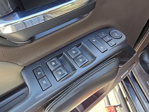 Used 2016 GMC Sierra 2500 Denali image 25