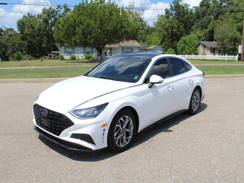 Used 2023 Hyundai Sonata SEL w/ Convenience Package FWD image 1