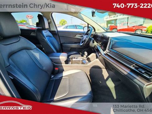 Used 2023 Kia Sportage EX AWD/4WD image 28