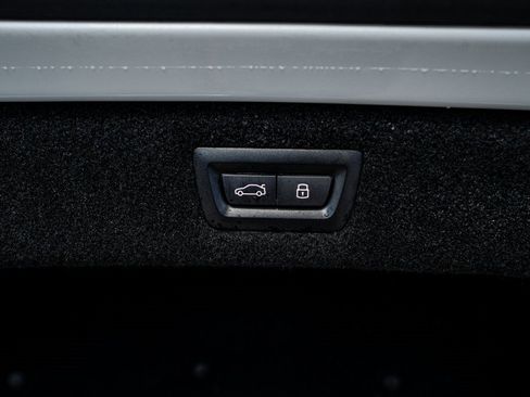 Used 2025 BMW 840i image 62