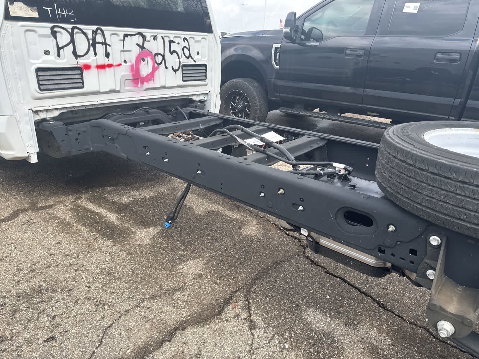 Used 2023 Ford F450 XLT w/ XLT Value Package RWD image 5