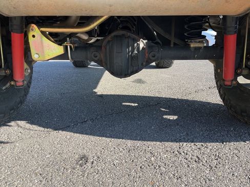 Used 2017 Jeep Wrangler Unlimited Rubicon image 10