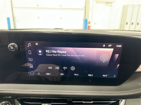 Certified 2024 Buick Envista Sport Touring w/ Convenience I Package image 13