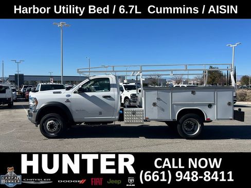 Used 2020 RAM 4500 Tradesman RWD image 3