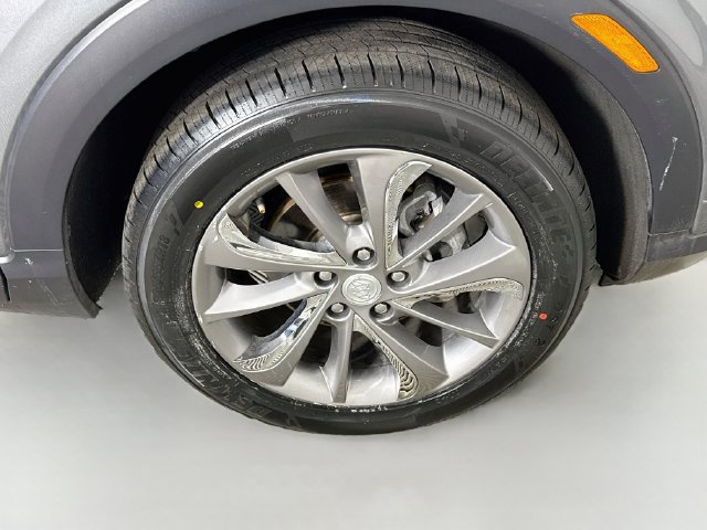 Used 2020 Buick Encore GX Essence w/ Experience Buick Package AWD/4WD image 31