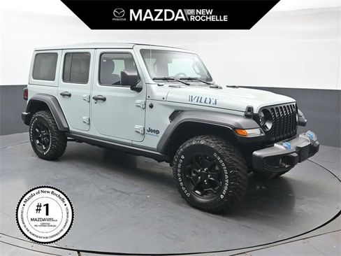 Used 2023 Jeep Wrangler Unlimited w/ Sun & Screen Package image 1