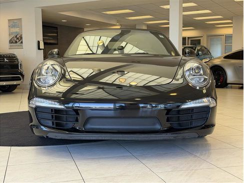 Used 2014 Porsche 911 Carrera image 2