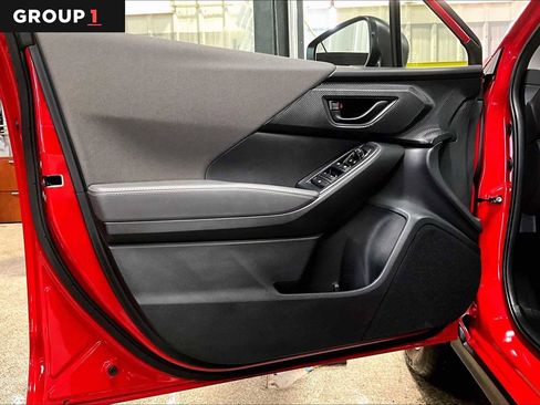 Used 2025 Subaru Crosstrek 2.0i Premium image 22