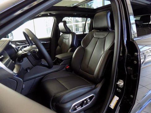 New 2025 Jeep Grand Cherokee L Overland image 25