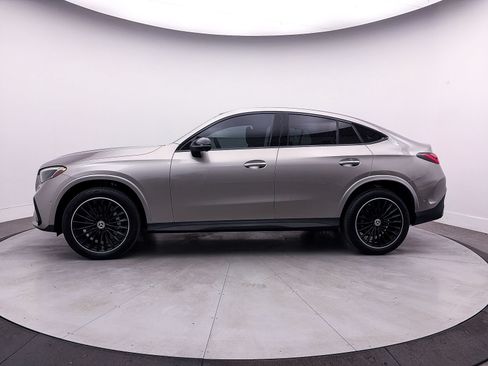 Used 2024 Mercedes-Benz GLC 300 4MATIC w/ AMG Line image 41