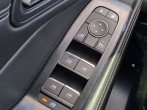 Used 2023 Nissan Rogue SL w/ SL Premium Package image 27