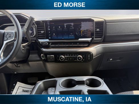 Used 2026 Chevrolet Silverado 1500 LT AWD/4WD image 11