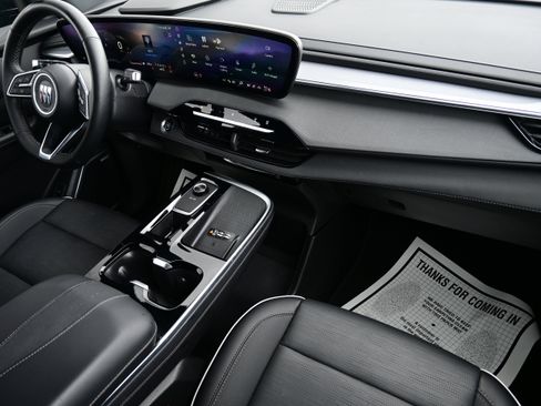 Used 2025 Buick Enclave Sport Touring image 23