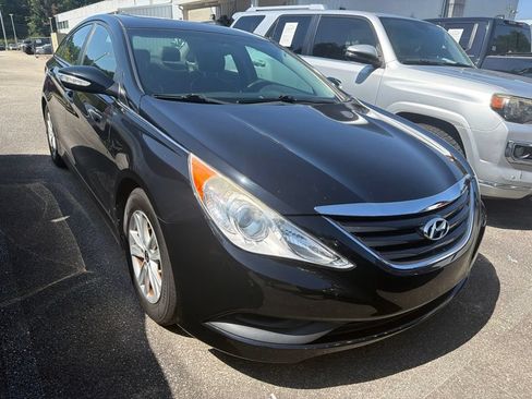Used 2014 Hyundai Sonata GLS w/ Popular Equipment Group 2 FWD image 4