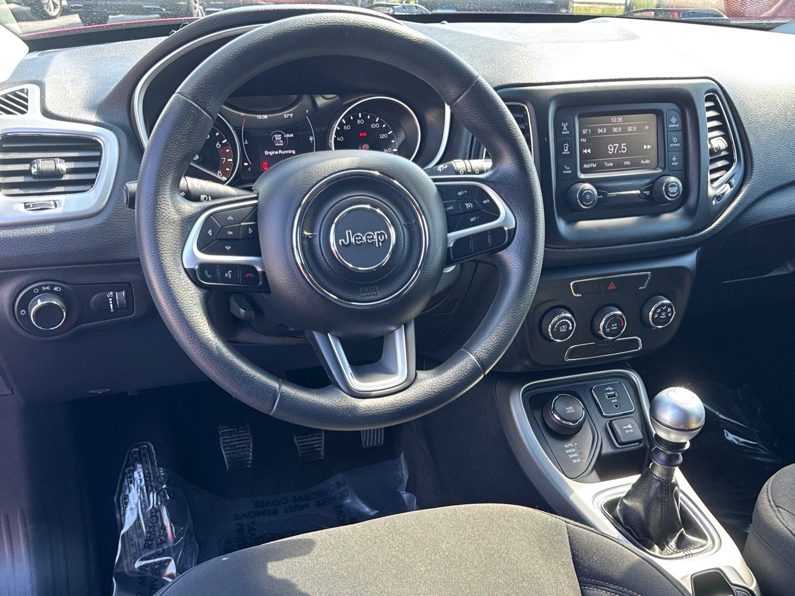 Used 2018 Jeep Compass Sport AWD/4WD image 9