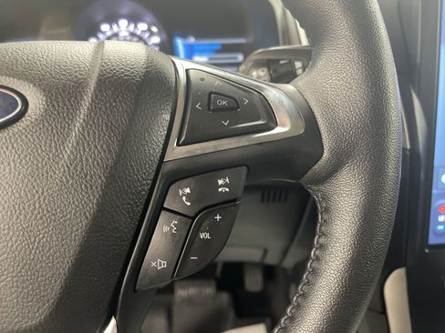 Used 2022 Ford Edge SEL w/ Convenience Package image 18