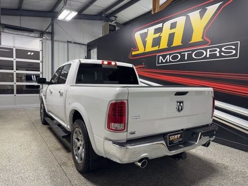Used 2019 RAM 1500 Laramie w/ Convenience Group image 18