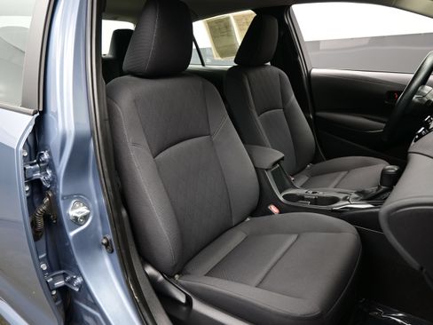 Used 2024 Toyota Corolla LE FWD image 13