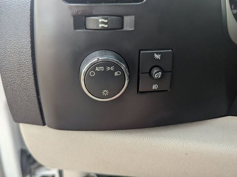 Used 2007 Chevrolet Silverado 2500 LT w/ 1LT Convenience Package image 14