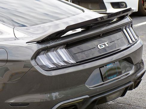 Used 2019 Ford Mustang GT Premium w/ GT Performance Package RWD image 14