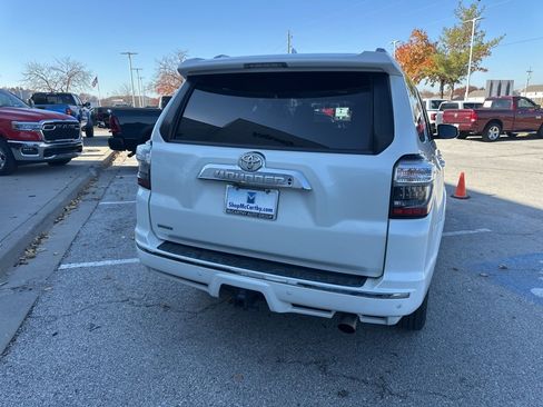 Used 2020 Toyota 4Runner Limited image 27