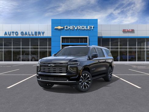 New 2026 Chevrolet Suburban High Country image 9