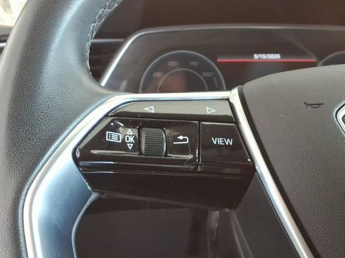 Used 2023 Audi e-tron Premium w/ Convenience Plus Package AWD/4WD image 15