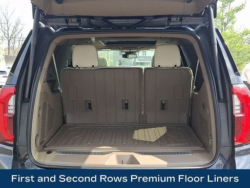 Used 2026 GMC Yukon XL Denali w/ Sun & Power Step Package image 33