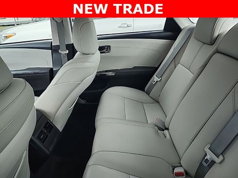 Certified 2018 Toyota Avalon XLE Plus image 8