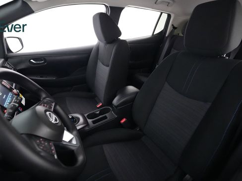 Used 2025 Nissan Leaf S FWD image 4