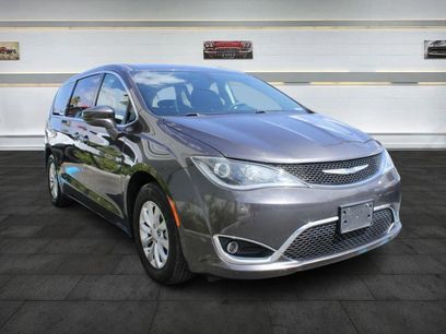 Used 2018 Chrysler Pacifica Touring Plus