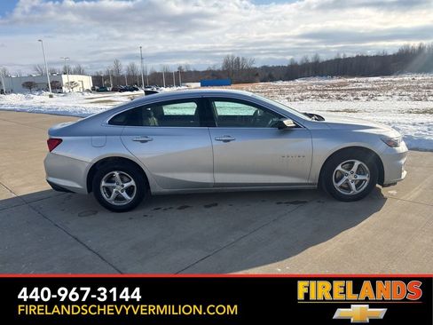 Used 2017 Chevrolet Malibu LS image 6