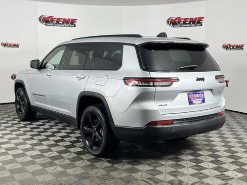 New 2025 Jeep Grand Cherokee L Altitude image 6