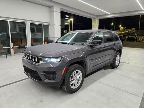 New 2025 Jeep Grand Cherokee Laredo X w/ Luxury Tech Group I image 2