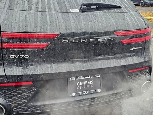 Used 2025 Genesis GV70 3.5T Sport w/ Sport Advanced Package image 25