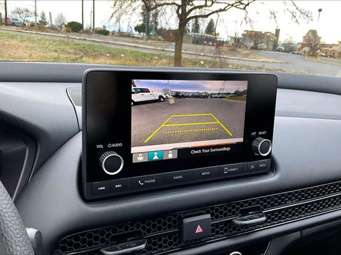 Used 2025 Honda HR-V LX image 28