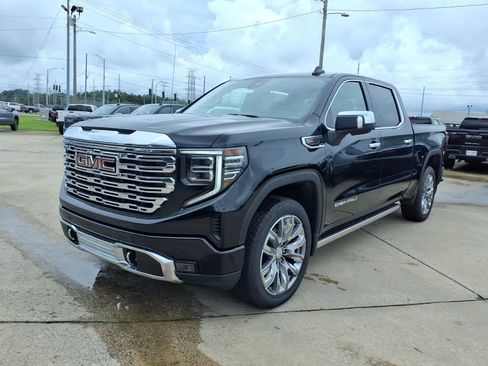 New 2026 GMC Sierra 1500 Denali AWD/4WD image 3
