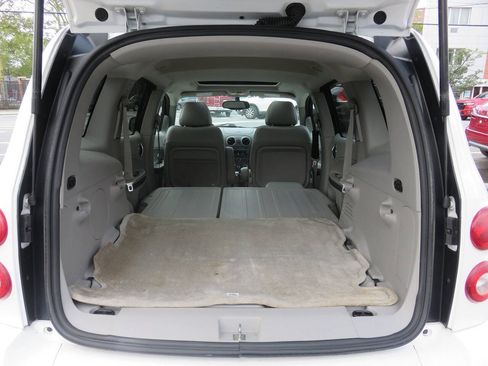 Used 2011 Chevrolet HHR LT FWD image 22